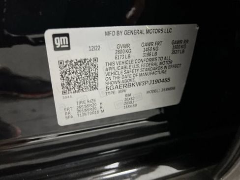 Certified 2023 Buick Enclave Essence w/ Sport Touring Edition FWD image 33