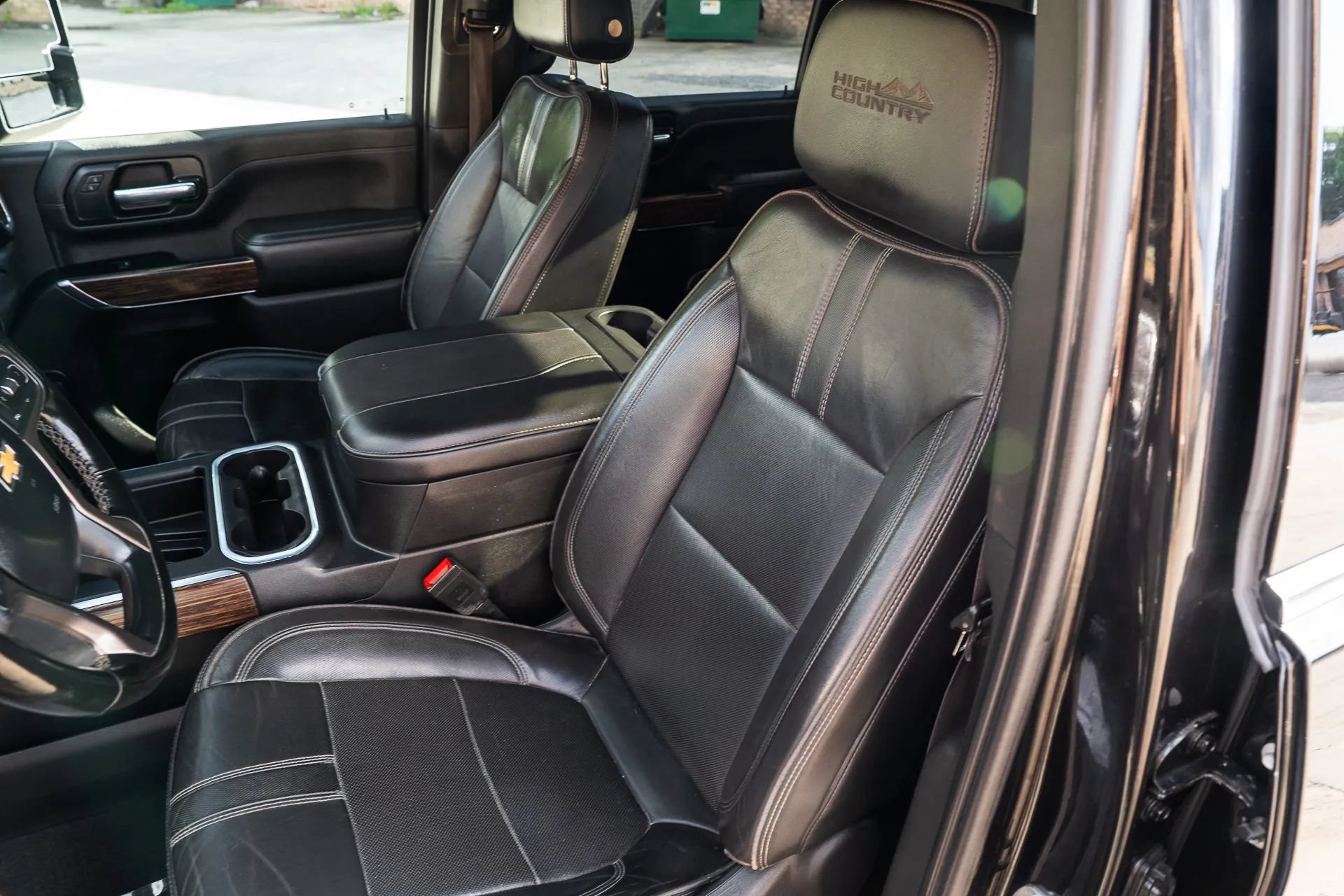 Used 2023 Chevrolet Silverado 3500 High Country AWD/4WD image 19