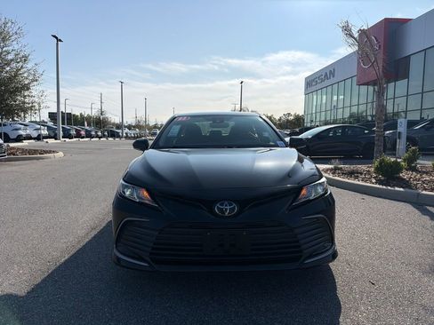 Used 2023 Toyota Camry LE w/ Convenience Package image 2
