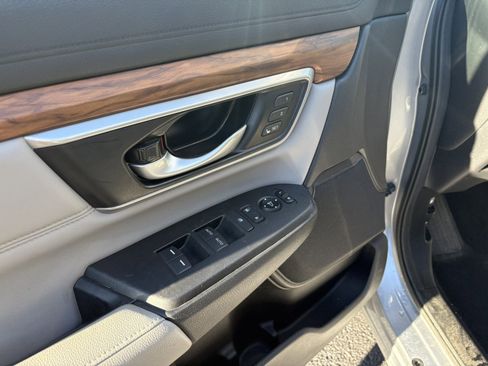 Used 2020 Honda CR-V EX-L image 8