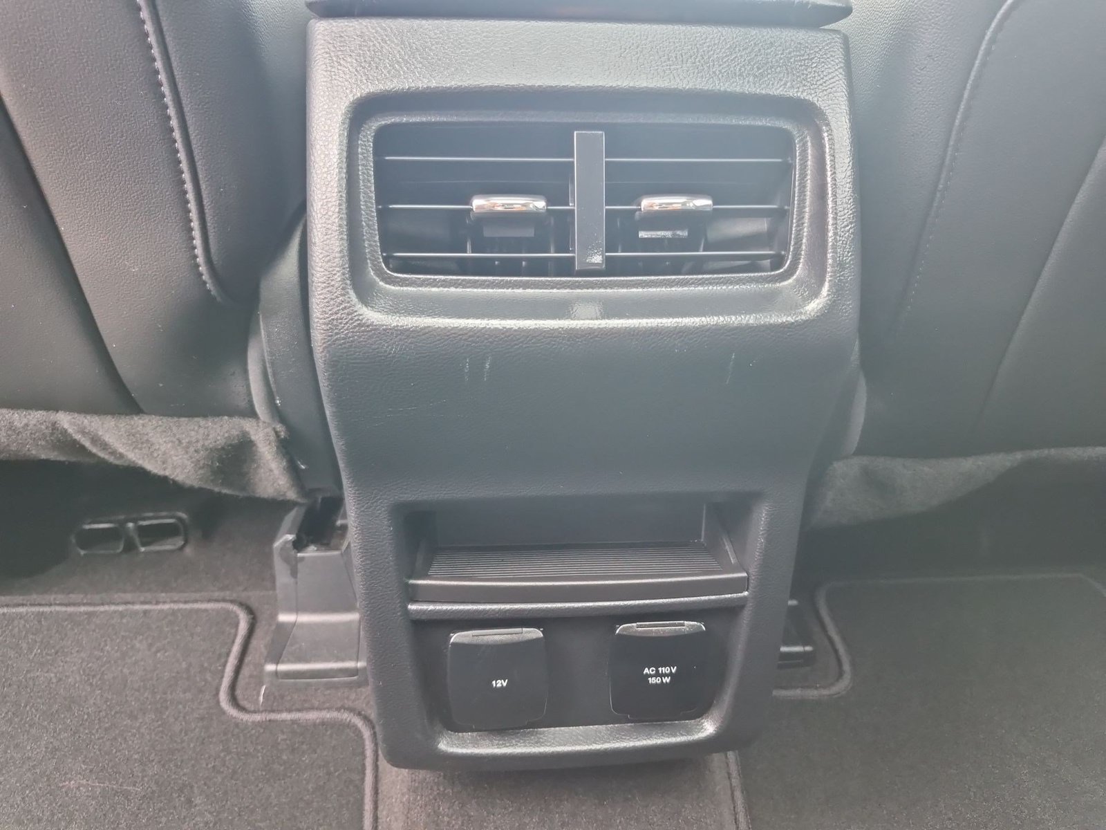 Used 2019 Ford Edge SEL w/ Equipment Group 201A FWD image 21