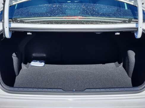 New 2025 Kia K4 GT-Line image 13