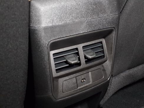 New 2025 GMC Canyon Elevation w/ Technology Package image 10