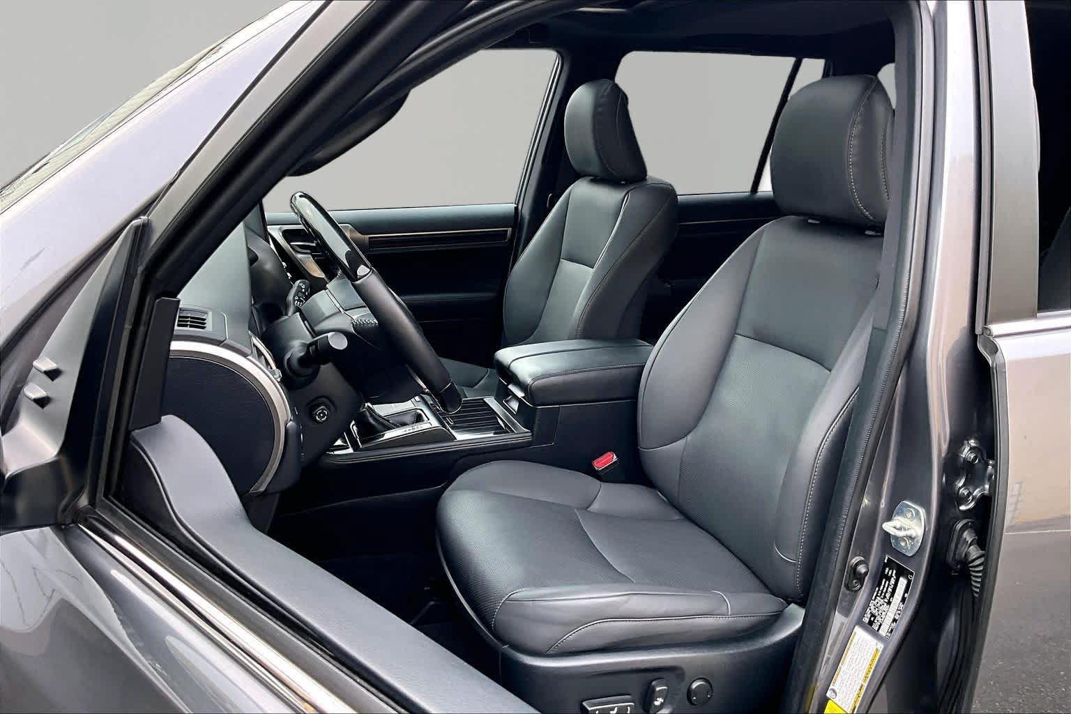 Used 2023 Lexus GX 460 Premium AWD/4WD image 8