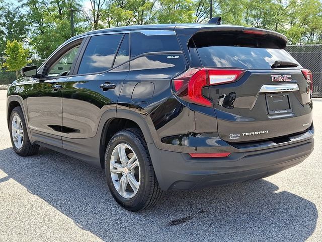 Used 2023 GMC Terrain SLE AWD/4WD image 7