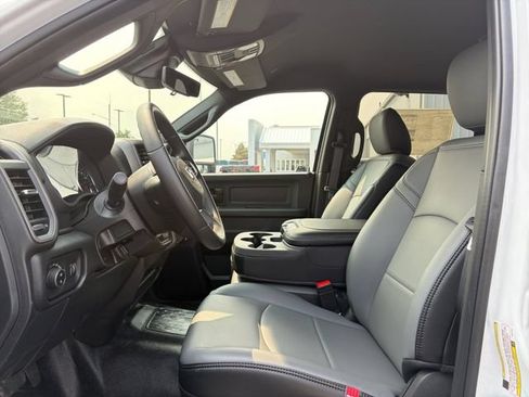 New 2026 RAM 3500 Tradesman AWD/4WD image 15