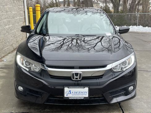 Used 2018 Honda Civic EX-T image 4