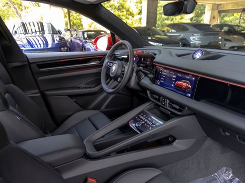 New 2026 Porsche Macan 4 Electric AWD/4WD image 55