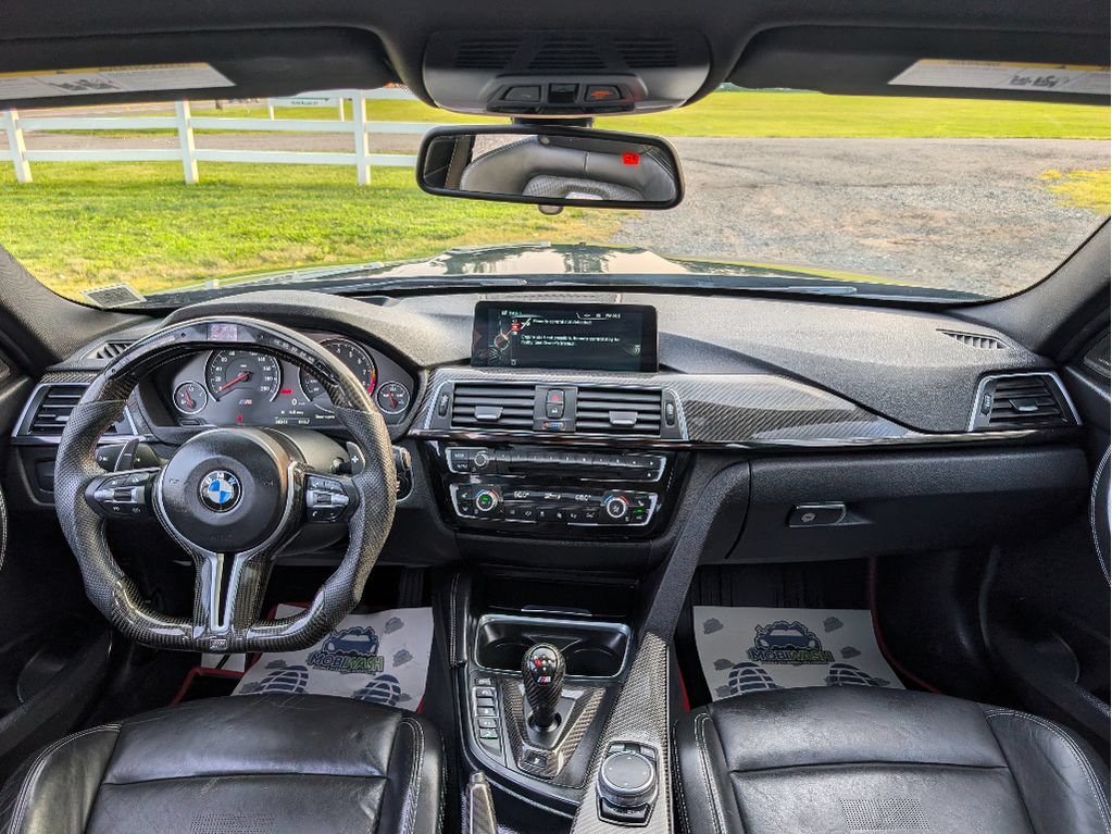 Used 2016 BMW M3 RWD image 31