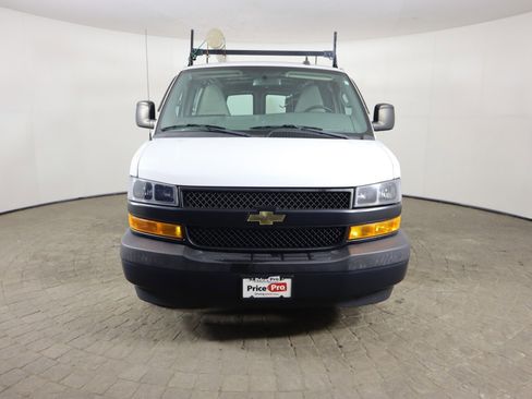 Used 2020 Chevrolet Express 2500 w/ Communications Package image 4