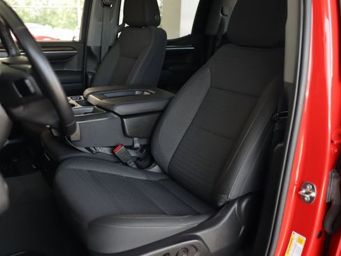 Used 2022 Chevrolet Silverado 1500 LT image 23