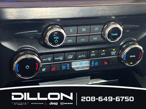 Used 2024 Ford F250 Lariat AWD/4WD image 23