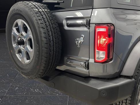 Used 2025 Ford Bronco Big Bend image 32