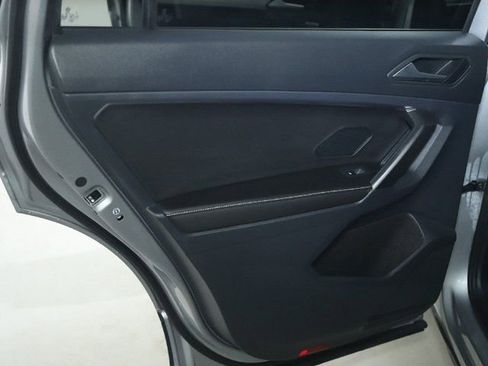 Used 2023 Volkswagen Tiguan S image 13