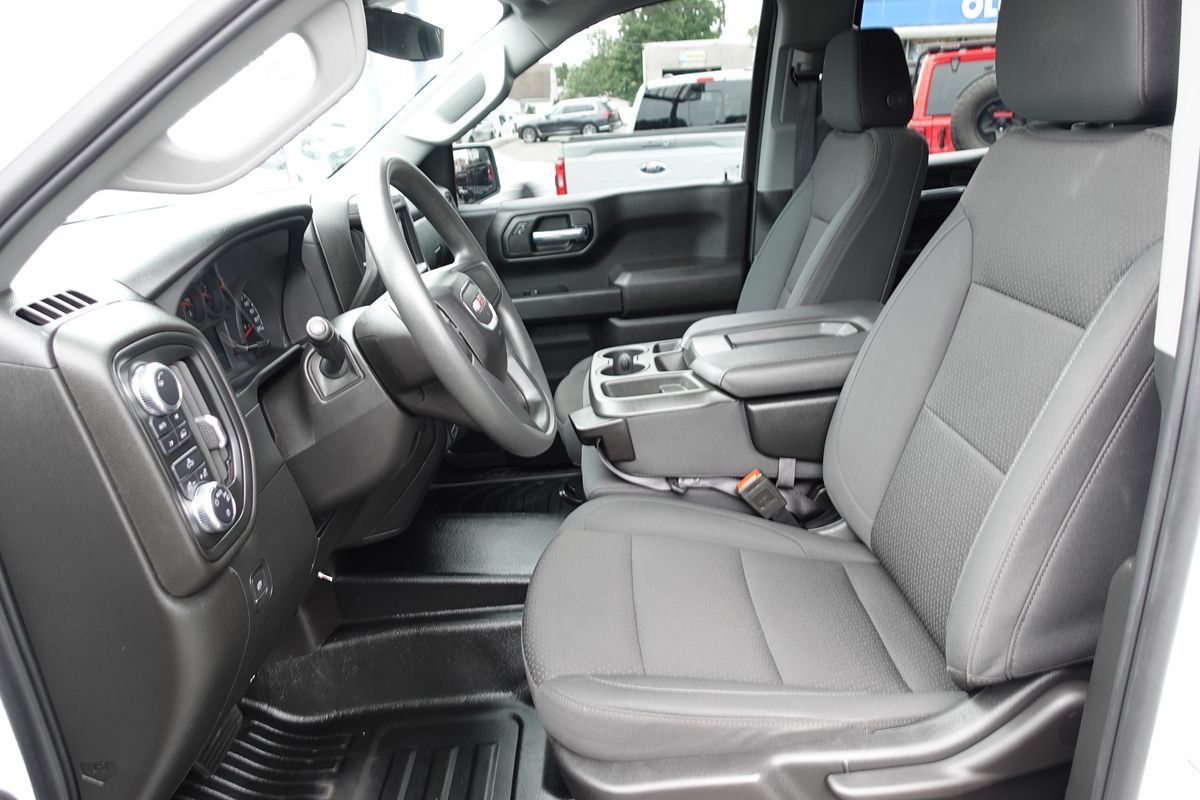 Used 2024 GMC Sierra 1500 Pro w/ Fleet Convenience Package AWD/4WD image 16