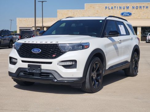 Used 2023 Ford Explorer ST w/ Equipment Group 401A AWD/4WD image 2