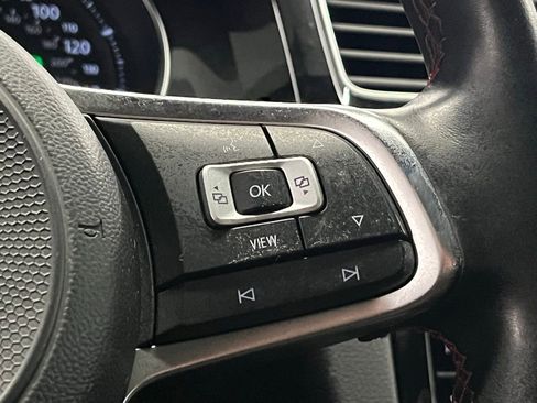 Certified 2021 Volkswagen GTI S image 26