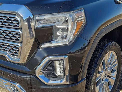 Used 2020 GMC Sierra 1500 Denali w/ Denali Ultimate Package image 9