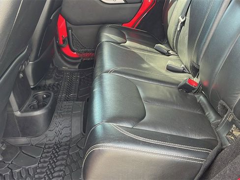 Used 2016 Jeep Wrangler Unlimited Sahara w/ Dual Top Group image 27