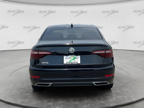Used 2020 Volkswagen Jetta R-Line FWD image 6