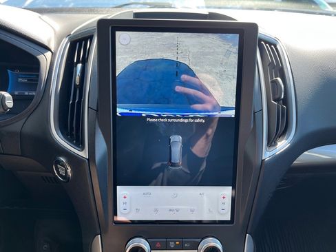 Used 2024 Ford Edge SEL w/ Convenience Package image 23