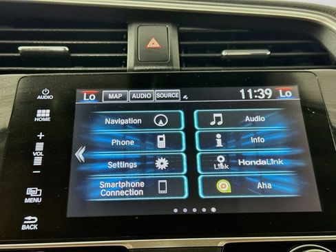 Used 2016 Honda Civic Touring image 20