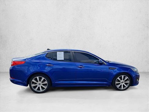 Used 2012 Kia Optima SX w/ Premium Touring Pkg image 4