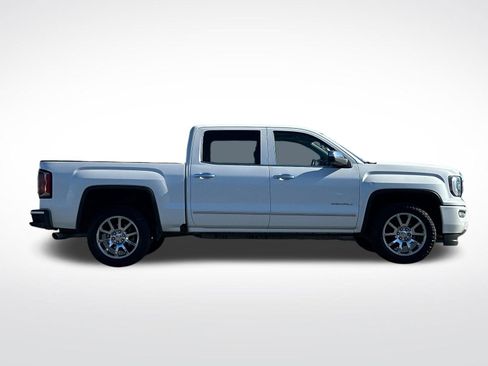 Used 2017 GMC Sierra 1500 Denali AWD/4WD image 2