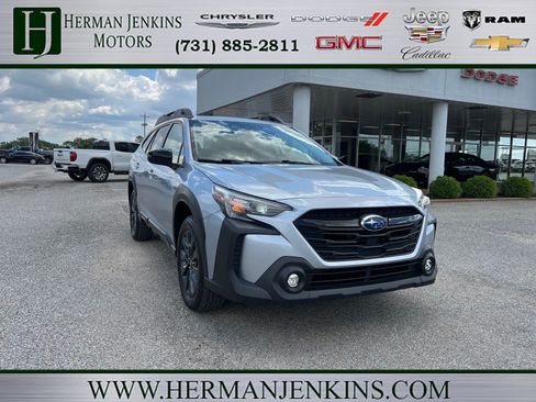 Used 2024 Subaru Outback Onyx Edition AWD/4WD image 1