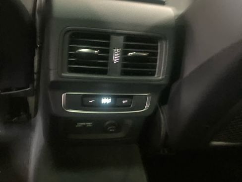 Used 2023 Audi Q5 2.0T Premium Plus w/ Premium Plus Package image 17