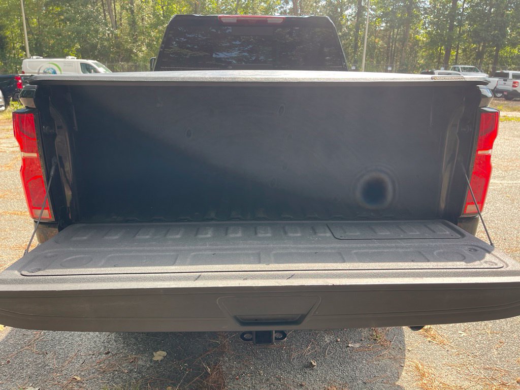 Used 2025 Chevrolet Silverado 3500 LTZ w/ LTZ Convenience Package AWD/4WD image 27