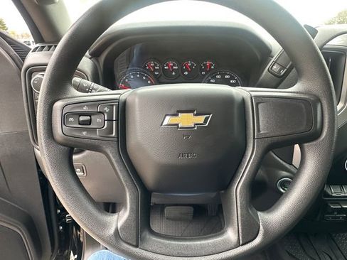 Certified 2025 Chevrolet Silverado 1500 W/T w/ WT Value Package AWD/4WD image 24