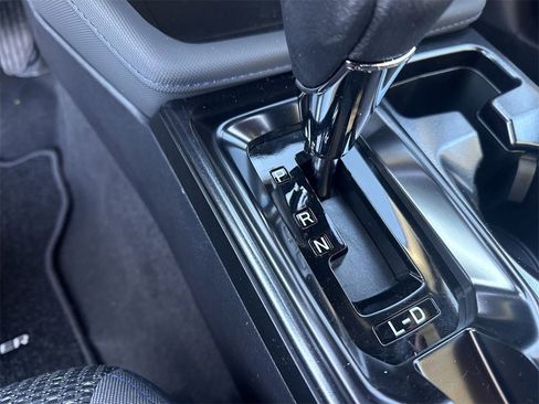 New 2026 Subaru Forester Premium image 32