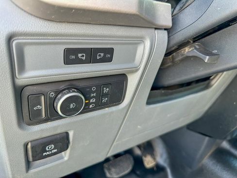 Used 2022 Ford F150 XL w/ Trailer Tow Package image 14