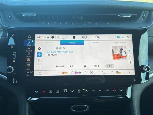 New 2026 Jeep Grand Cherokee Limited w/ Limited Altitude Package AWD/4WD image 19