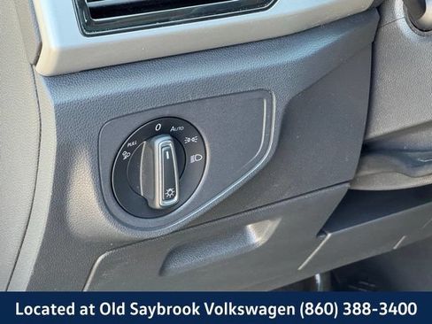 Used 2023 Volkswagen Atlas SE w/ Panoramic Sunroof Package AWD/4WD image 40