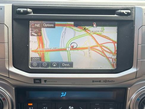 Used 2017 Toyota 4Runner Limited image 18