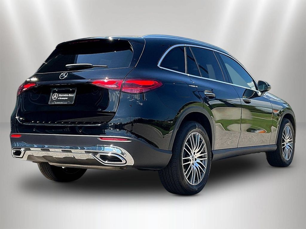 Used 2026 Mercedes-Benz GLC 300 image 7