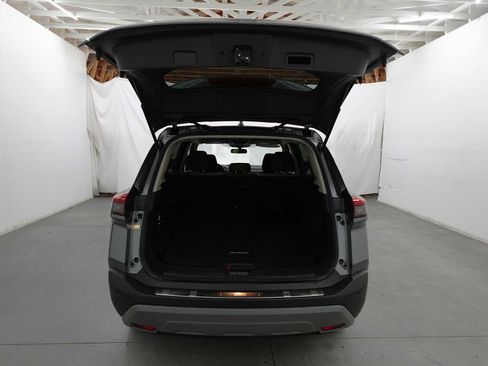 Used 2023 Nissan Rogue SV AWD/4WD image 28
