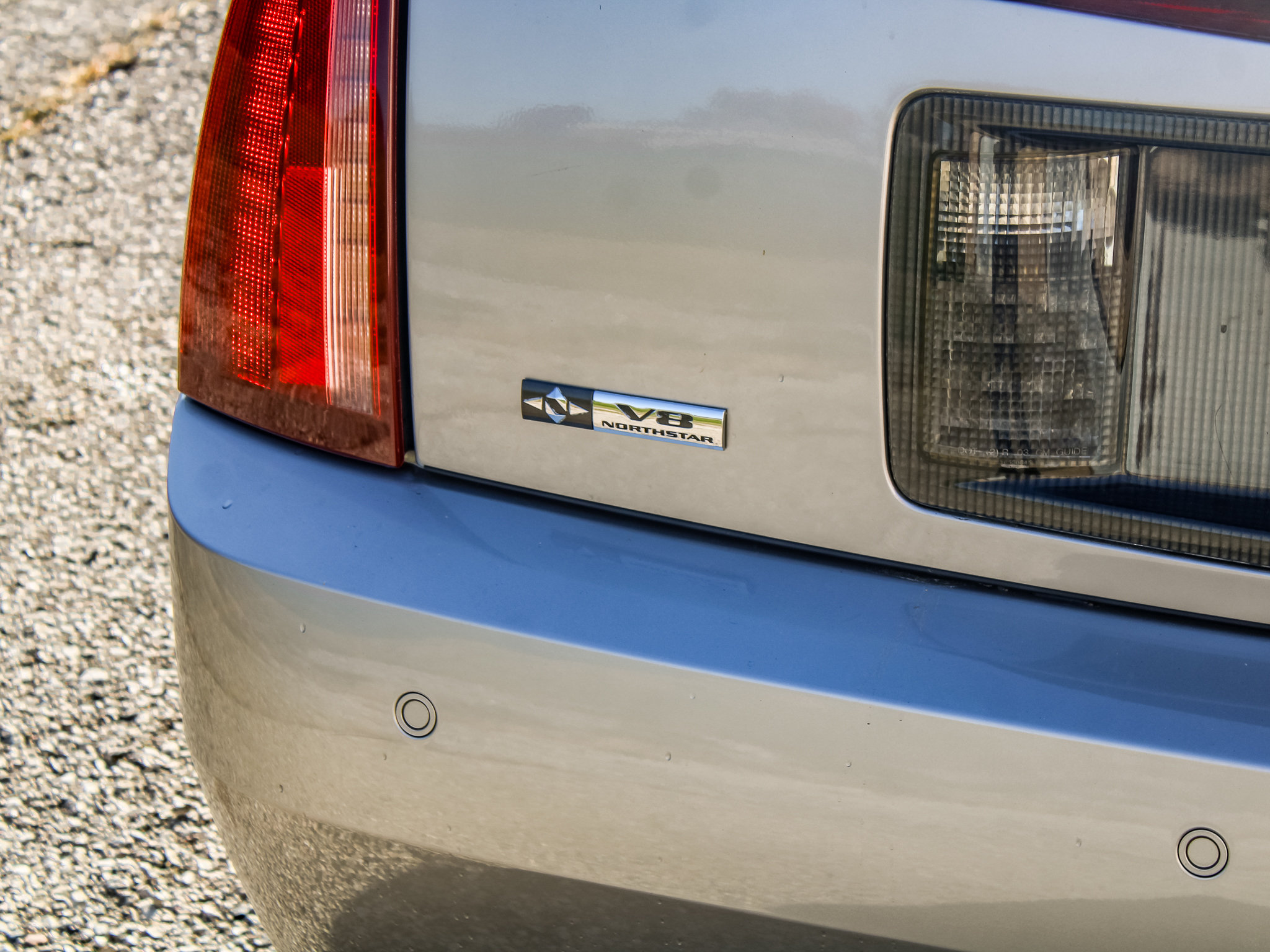 Used 2004 Cadillac XLR RWD image 15