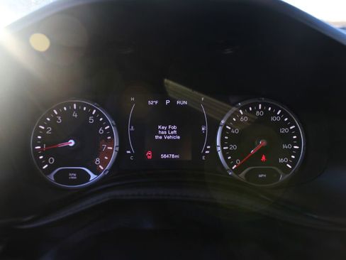 Used 2018 Jeep Renegade Altitude image 13