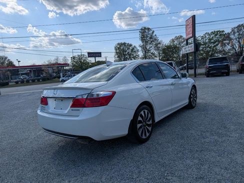 Used 2015 Honda Accord EX-L image 6