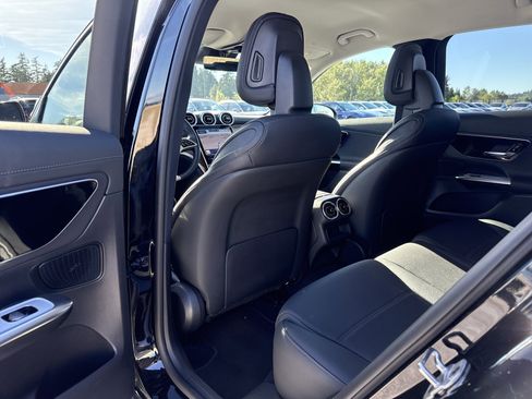 Certified 2025 Mercedes-Benz GLC 350e 4MATIC image 11
