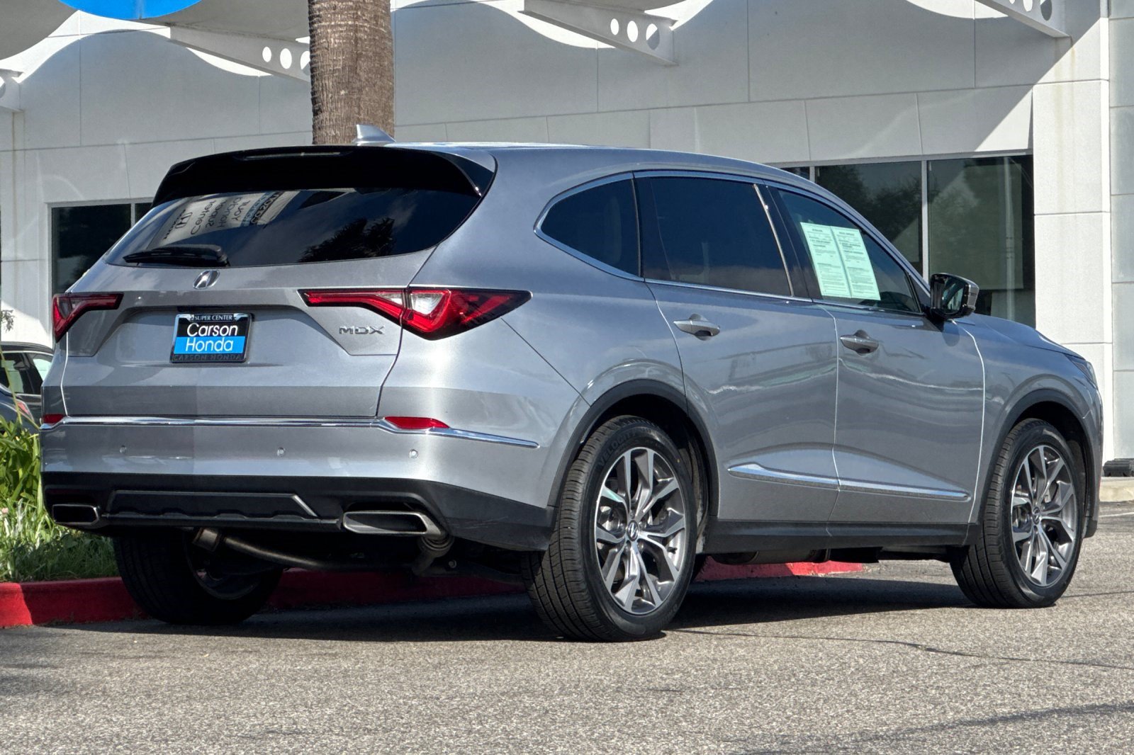 Used 2024 Acura MDX w/ Technology Package FWD image 9