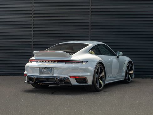 Used 2023 Porsche 911 Sport Classic RWD image 8