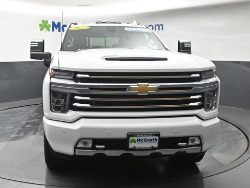 Used 2022 Chevrolet Silverado 2500 High Country w/ LPO, Hitch Package AWD/4WD image 6