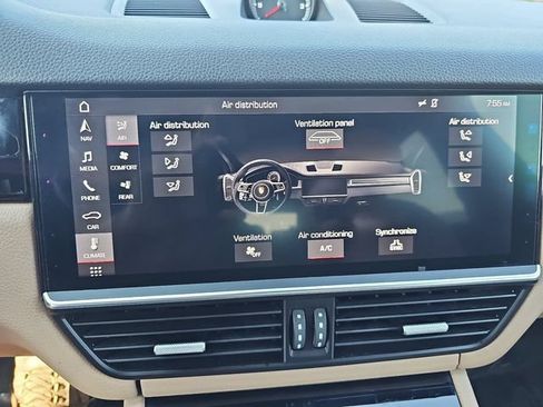 Used 2019 Porsche Cayenne S AWD/4WD image 20
