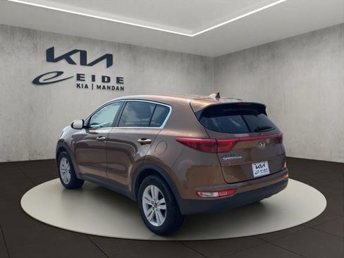 Used 2018 Kia Sportage LX AWD/4WD image 15