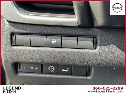 Used 2023 Nissan Rogue SV w/ SV Premium B Package AWD/4WD image 21