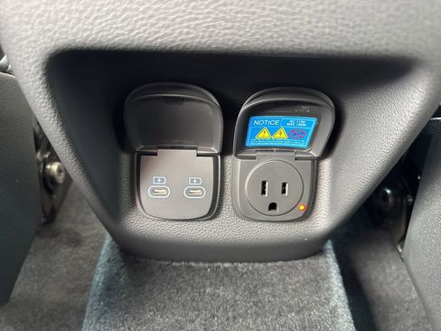 New 2026 Genesis GV80 3.5T Prestige image 45